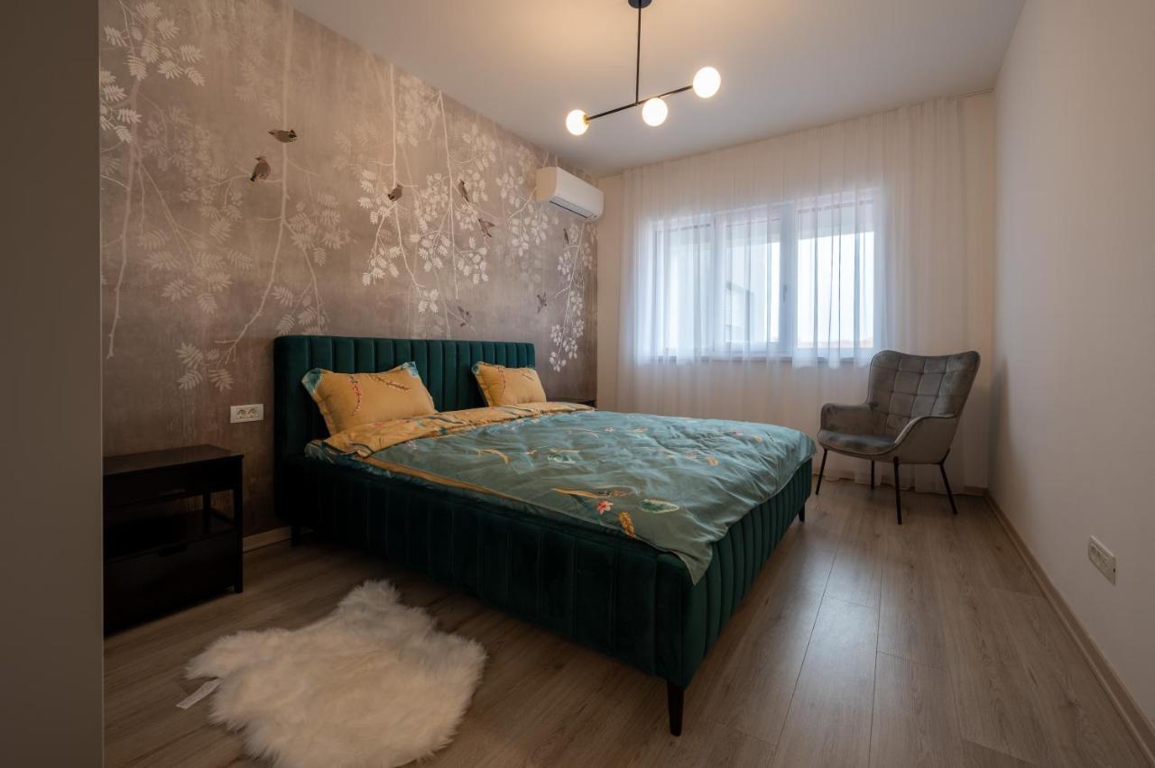 Ultracentral Luxury Apartament Nagyvárad Kültér fotó