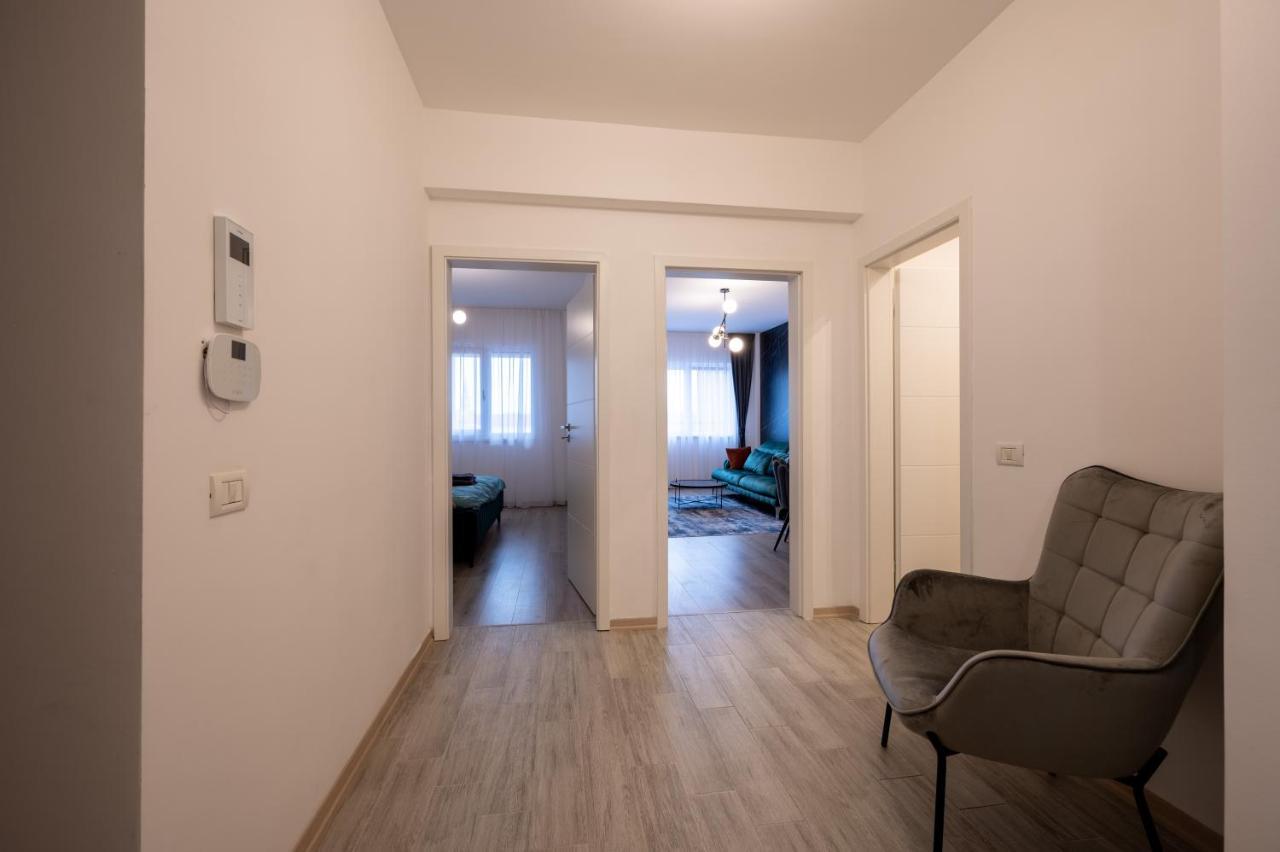 Ultracentral Luxury Apartament Nagyvárad Kültér fotó